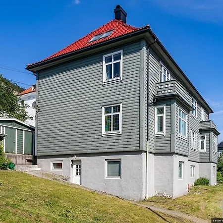 Lägenhet Pleasant 3-room Overlooking Mountains And Bergen
