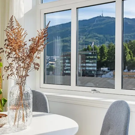 Lägenhet Pleasant 3-room Overlooking Mountains And